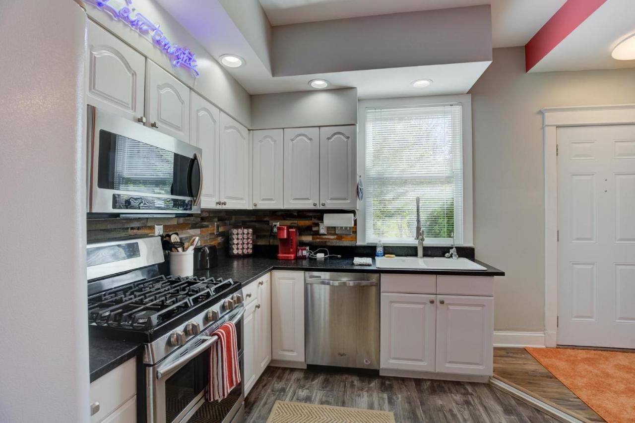 Hip And Spacious Midtown Cottage Near Beale Street Memphis Dış mekan fotoğraf